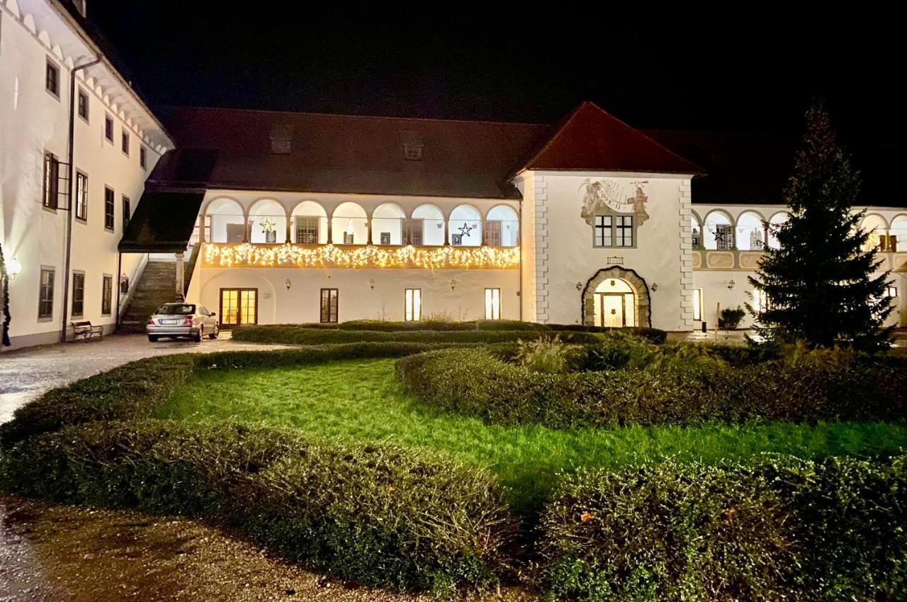 Penzion Sport Gaming Exterior photo